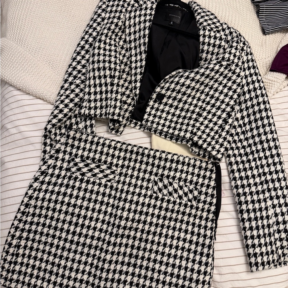 Stylish Houndstooth Cropped Jacket & Skirt Set - Black/White DYNAMITE
